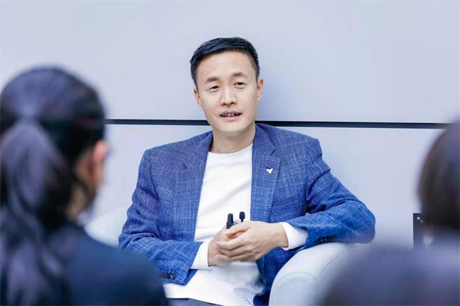 张勇卸任哪吒汽车CEO，业界和投资者关注影响