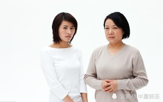 婆婆的公主抱，弥补小时无人抱的遗憾