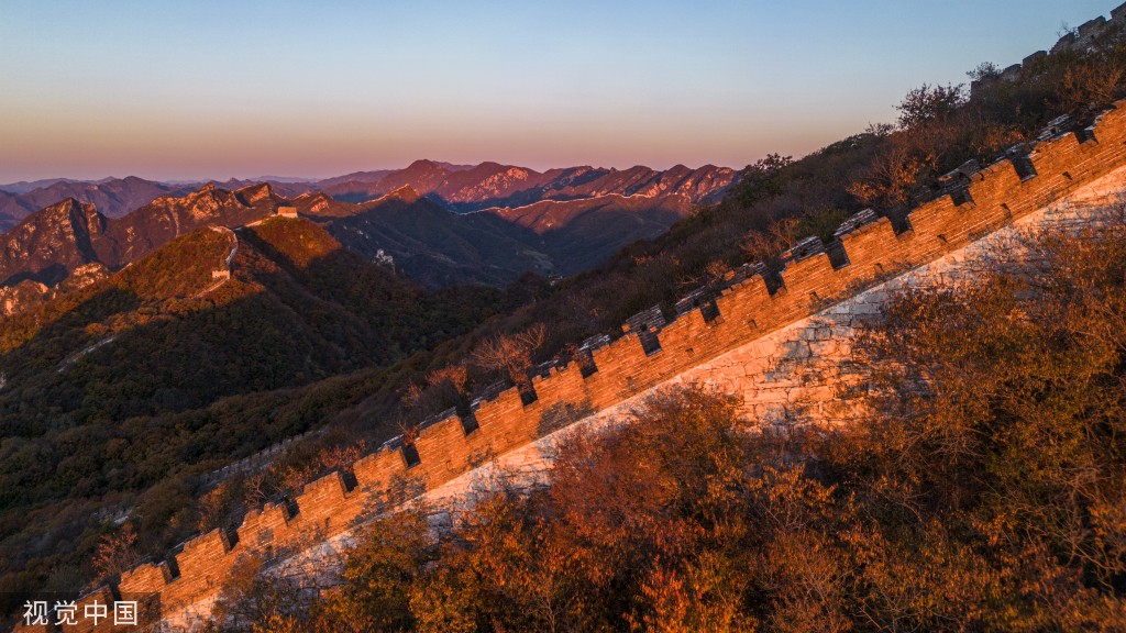 北京门头沟日照金山奇观